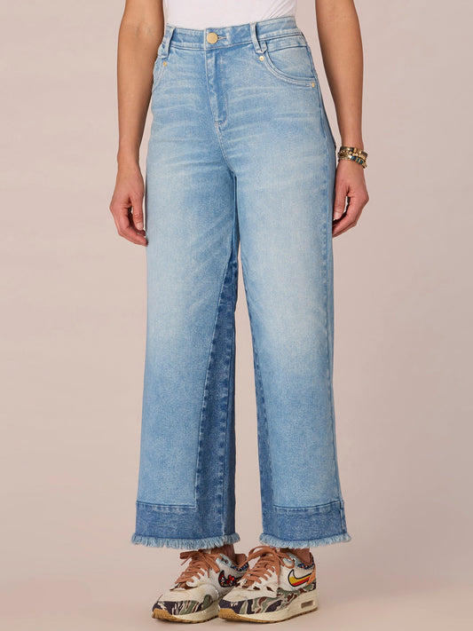 Absolution Skyrise Fray Hem Wide Leg Jeans with Splicing