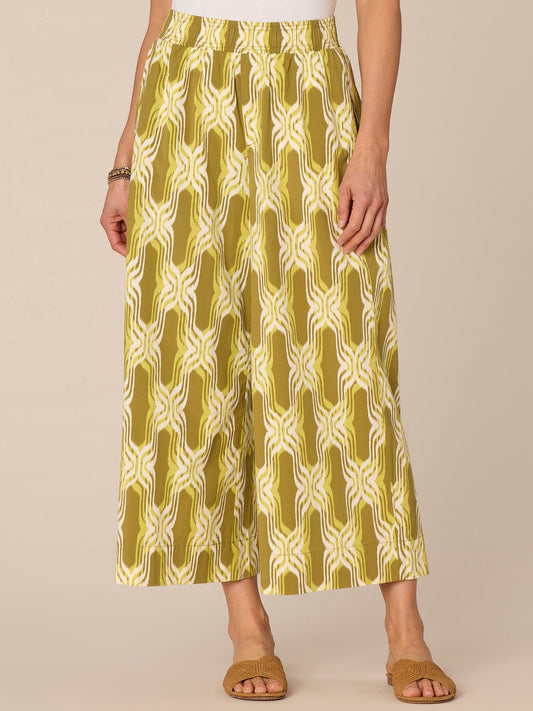 Skyrise Pleated Wide Cropped Glider Pants with Abstract Print